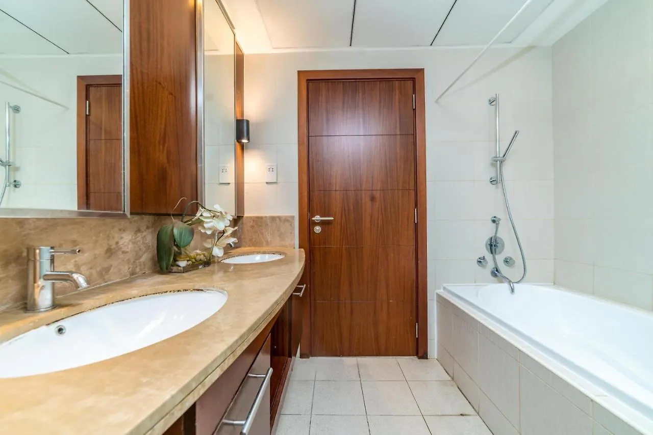 Icon Casa Living - Standpoint - Downtown 0*, Dubai