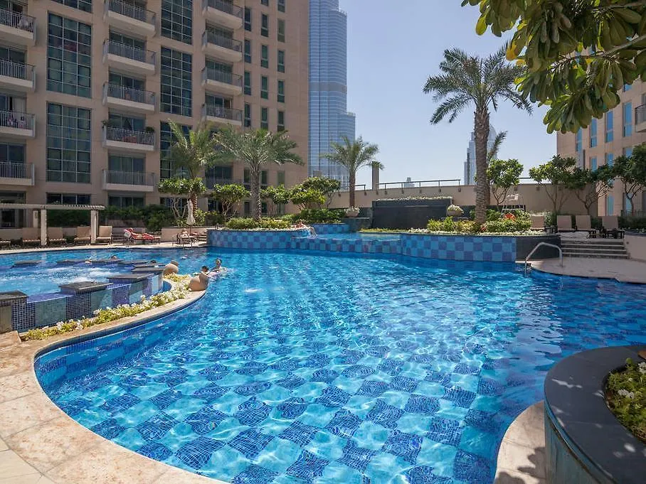 Icon Casa Living - Standpoint - Downtown Apartment Dubai